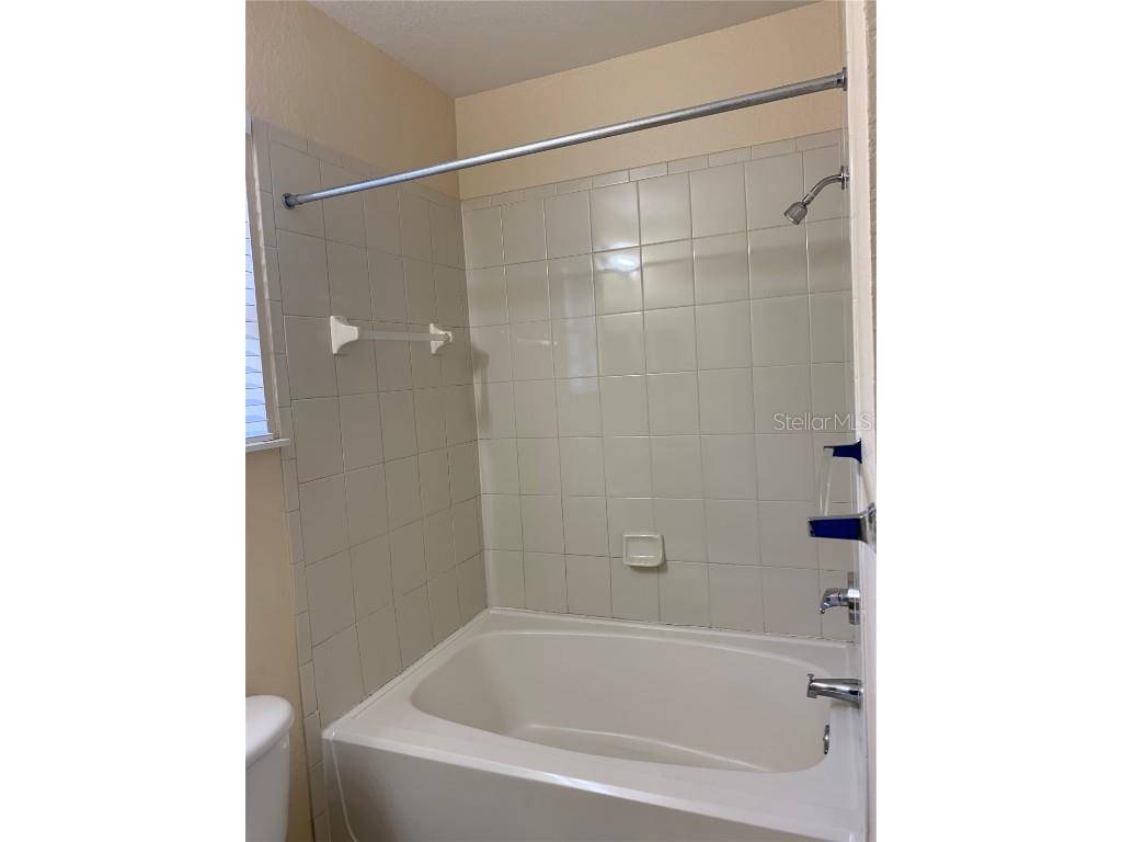 10017 Courtney Palms Boulevard #304 Tampa FL 33619 TB8455096 image12