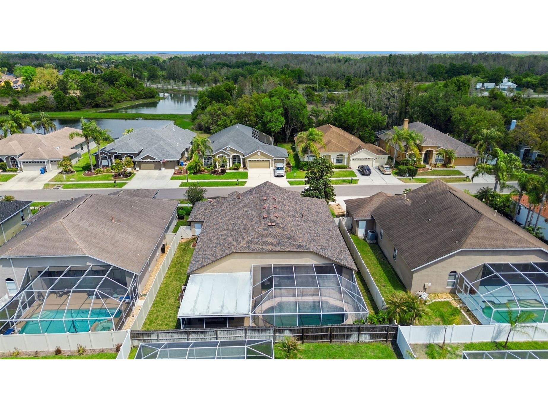 10017 Oxford Chapel Drive Tampa FL 33647 TB8492947 image37