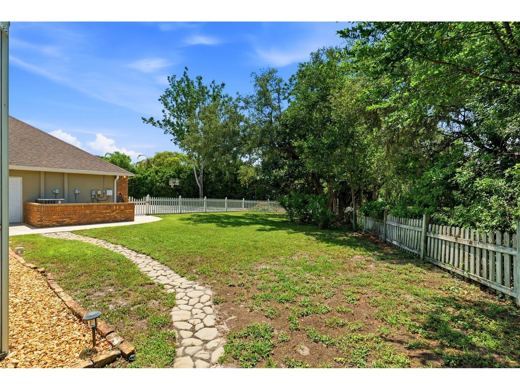 10019 Burbank Court New Port Richey FL 34654 TB8507938 image48