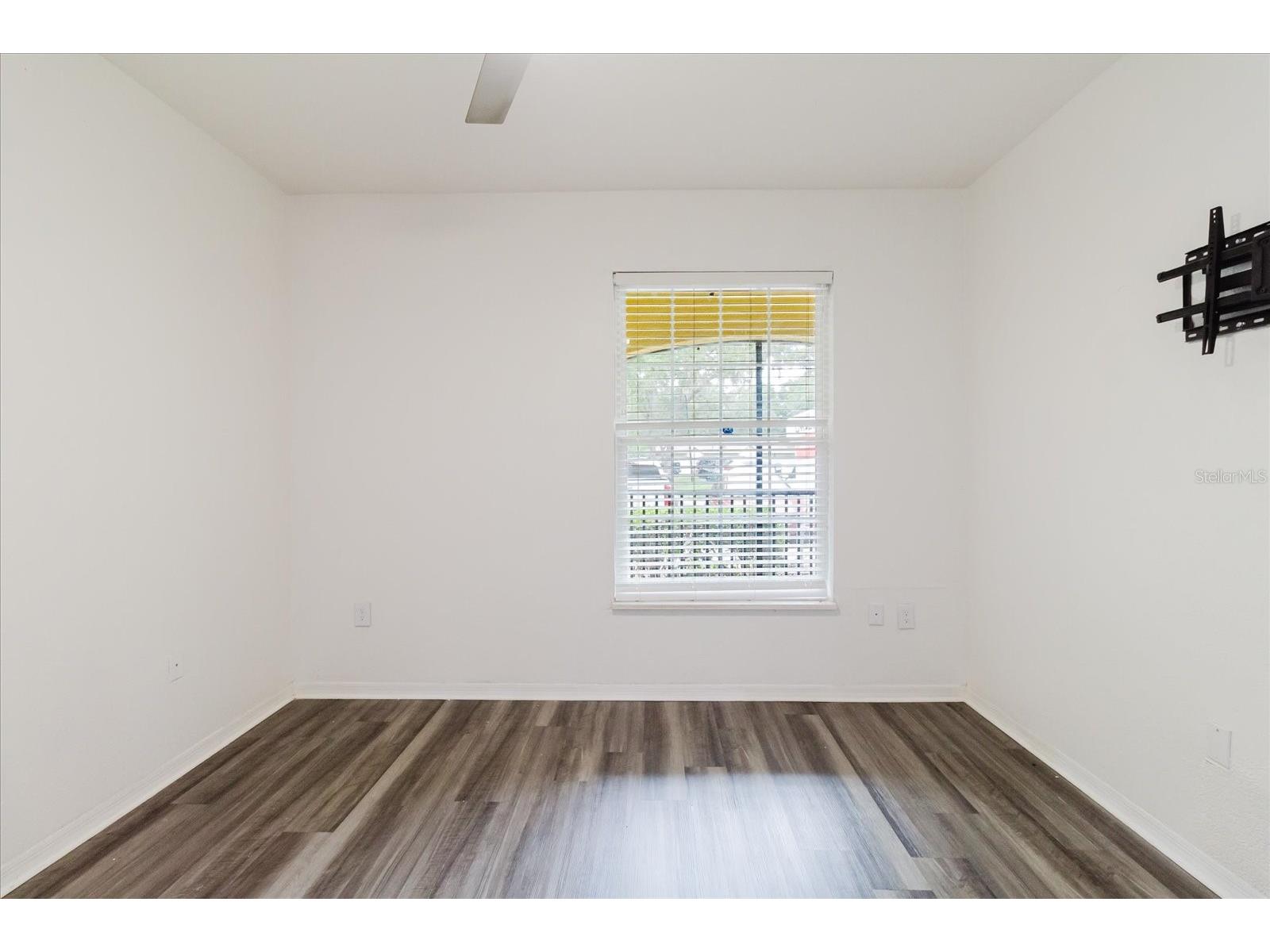 10019 Courtney Palms Boulevard #101 Tampa FL 33619 TB8514056 image33