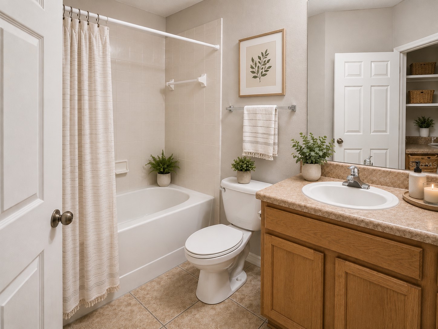 10019 Courtney Palms Boulevard #302 Tampa FL 33619 TB8517743 image14