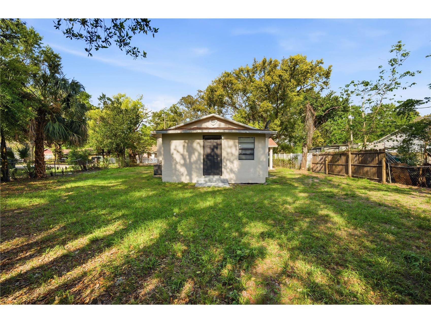 10019 N Jasmine Avenue Tampa FL 33612 TB8495960 image20