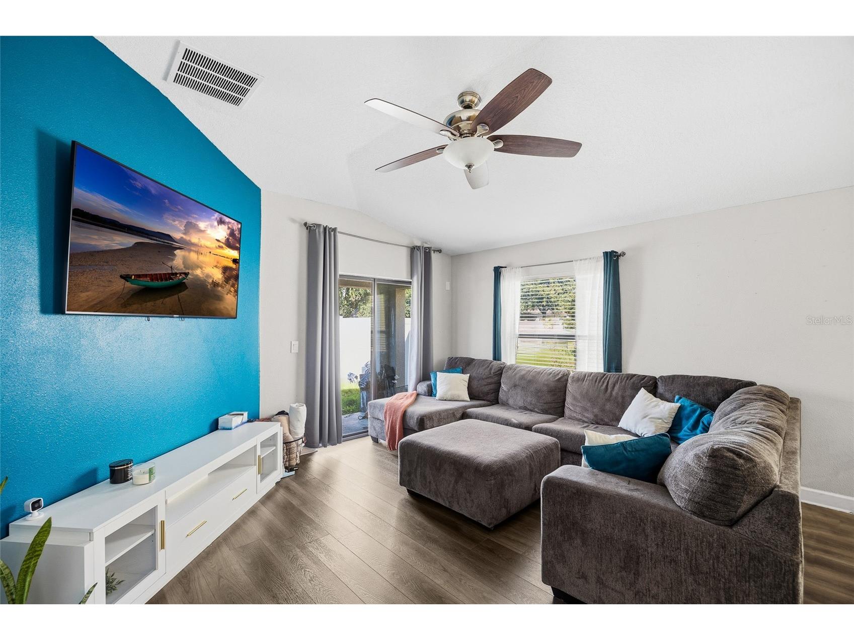 10019 Newminster Loop Ruskin FL 33573 TB8466327 image14