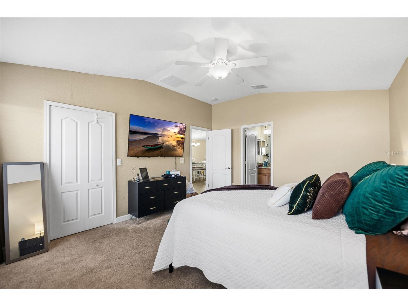 10019 Newminster Loop Ruskin FL 33573 TB8466327 image17