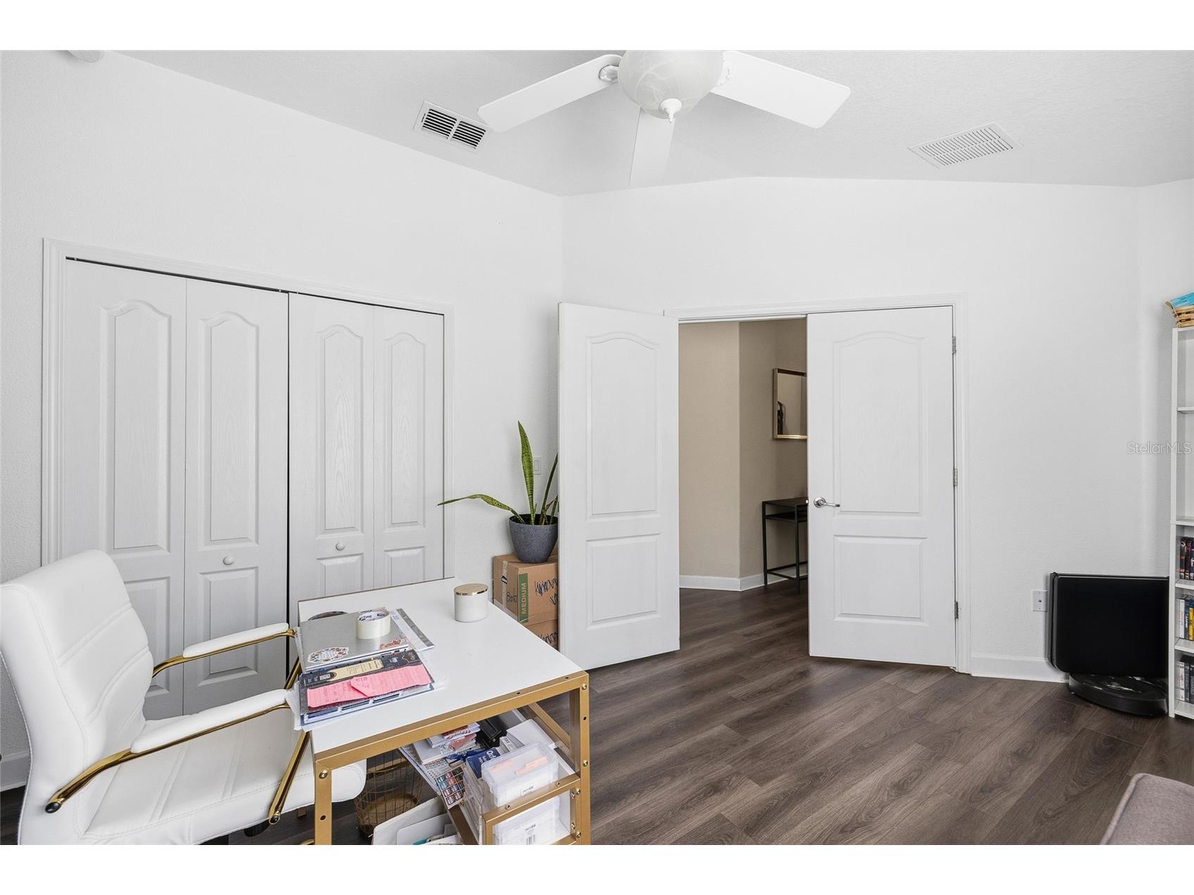 10019 Newminster Loop Ruskin FL 33573 TB8466327 image20