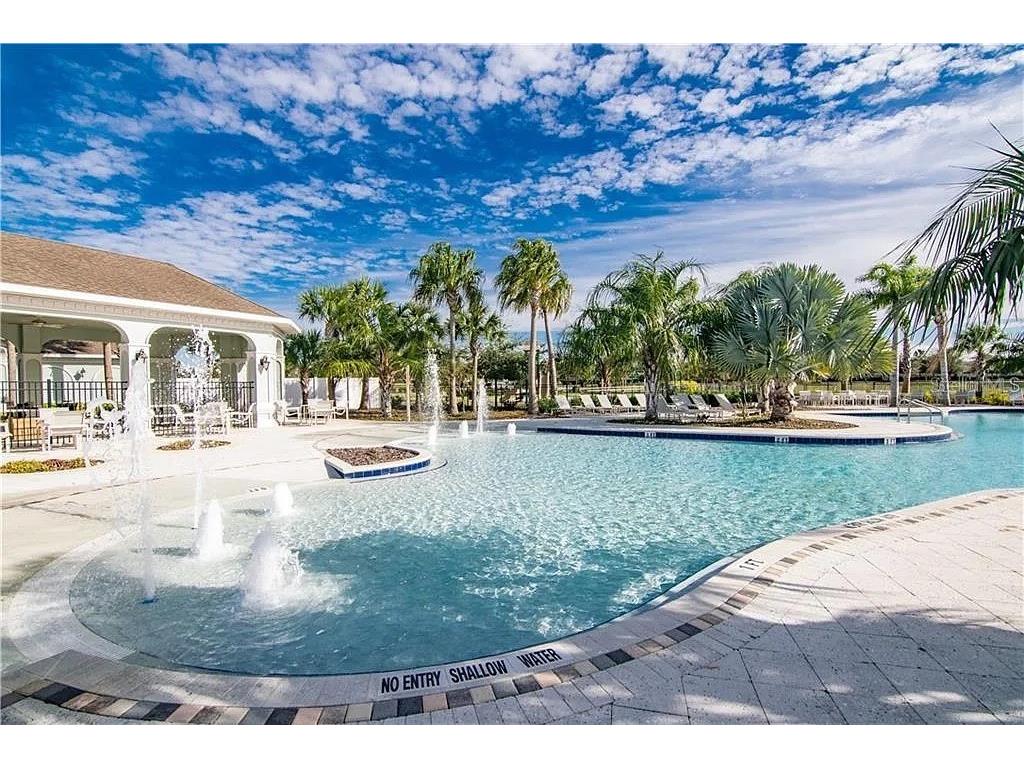 10019 Newminster Loop Ruskin FL 33573 TB8466327 image29