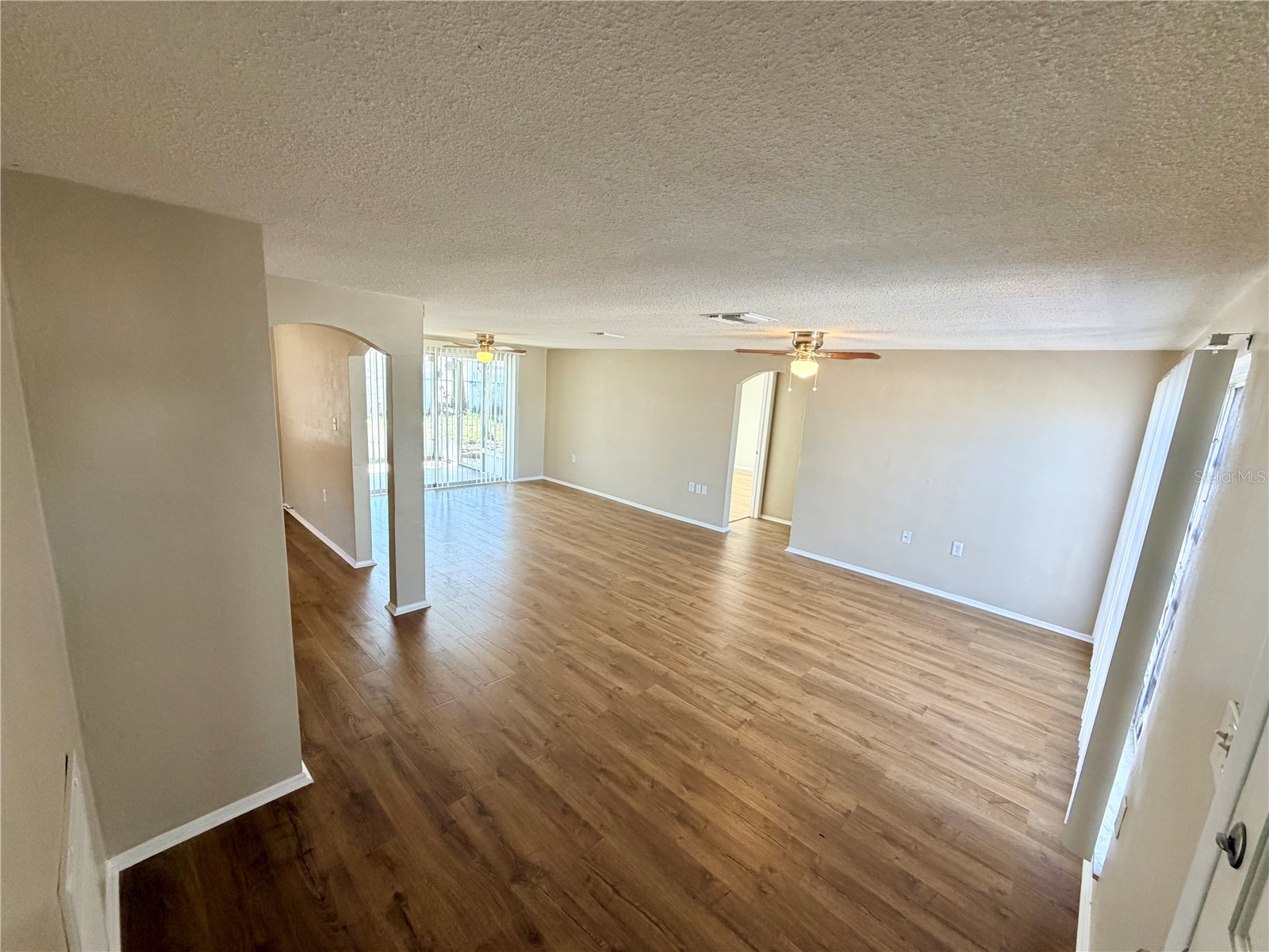 10019 Sleepy Hollow Lane Port Richey FL 34668 W7884605 image2