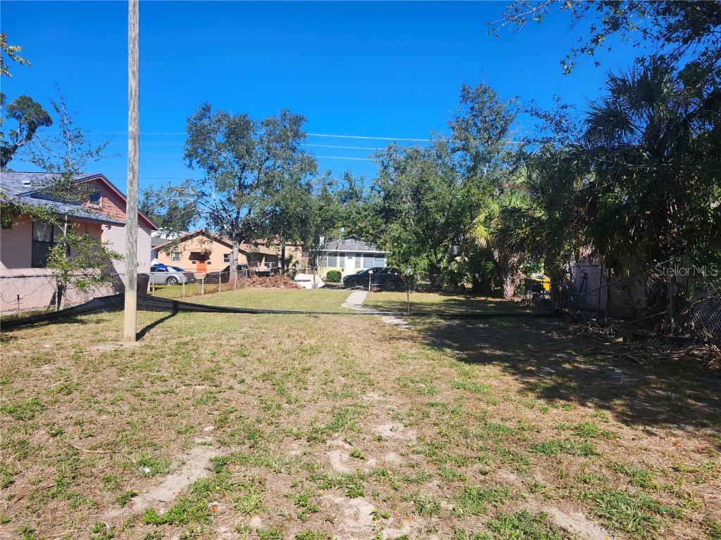 1002 13th Avenue S Saint Petersburg FL 33705 W7870406 image16