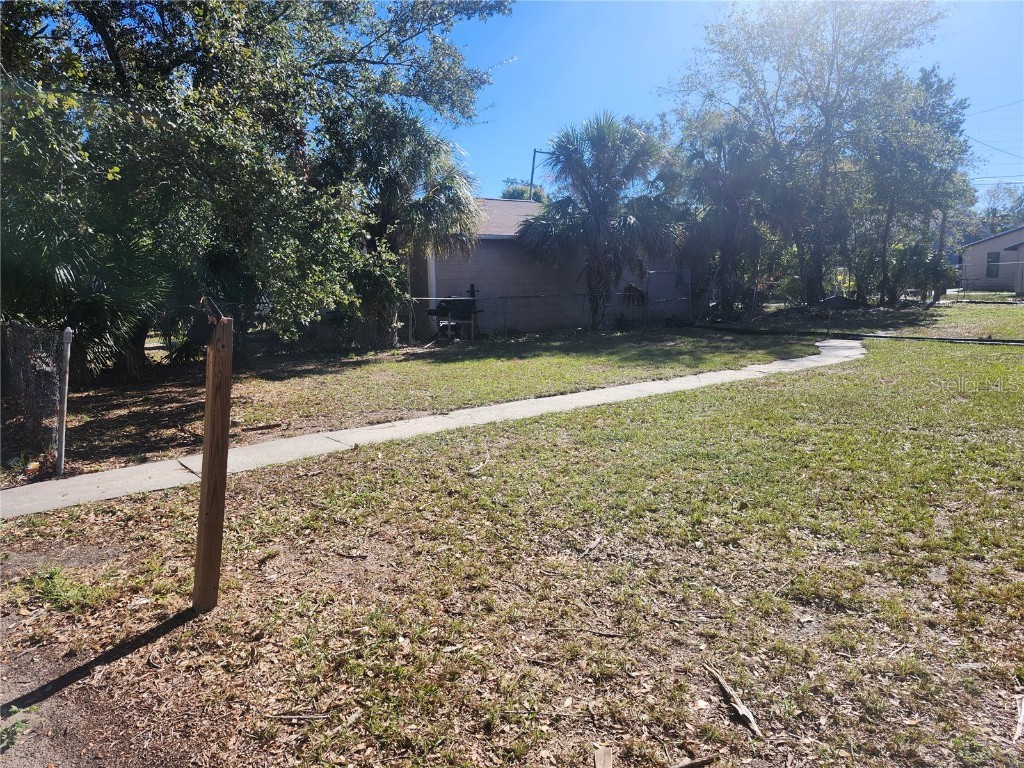 1002 13th Avenue S Saint Petersburg FL 33705 W7870406 image20