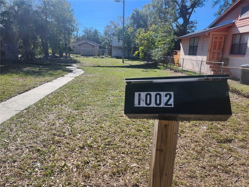 1002 13th Avenue S Saint Petersburg FL 33705 W7870406 image9