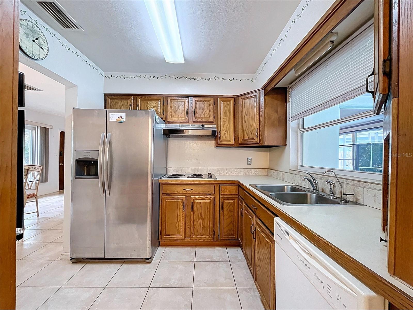 1002 Bay Breeze Terrace Largo FL 33770 TB8518444 image12