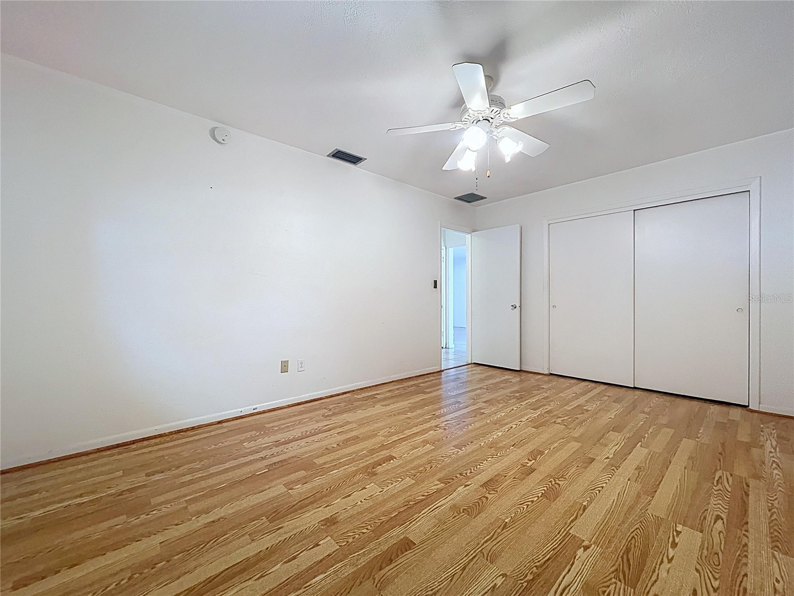 1002 Bay Breeze Terrace Largo FL 33770 TB8518444 image29