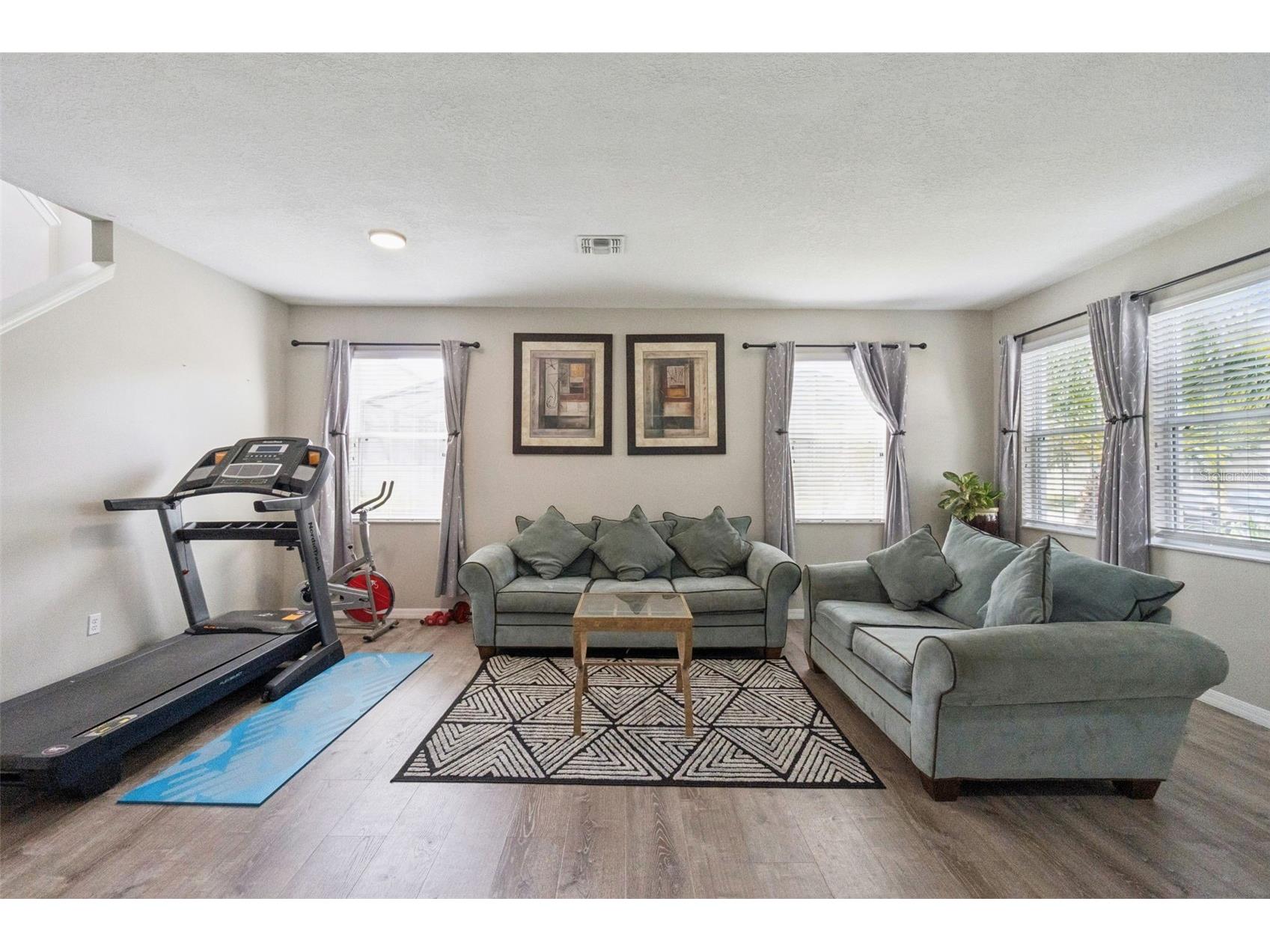 1002 Belvoir Drive Kissimmee FL 34744 O6417742 image5