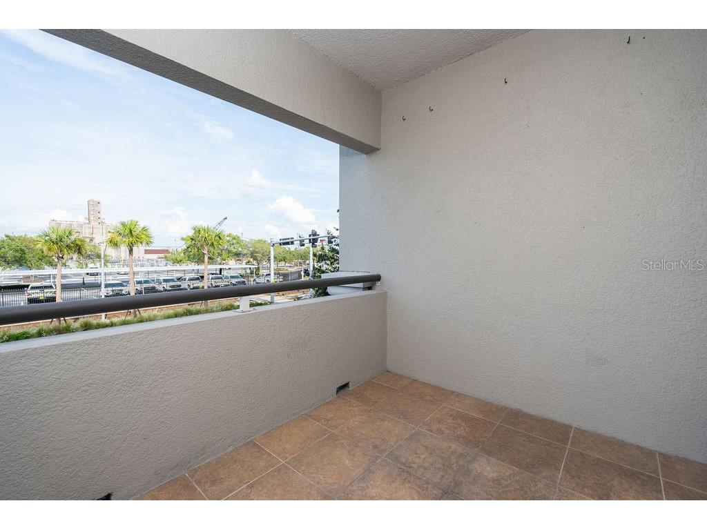 1002 Channelside Drive #2C Tampa FL 33602 TB8482701 image32