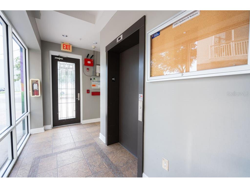 1002 Channelside Drive #2C Tampa FL 33602 TB8482701 image44