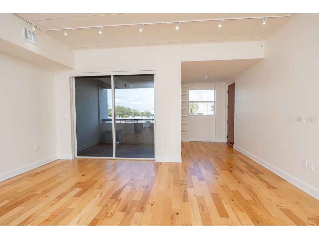 1002 Channelside Drive #2C Tampa FL 33602 TB8482701 image7