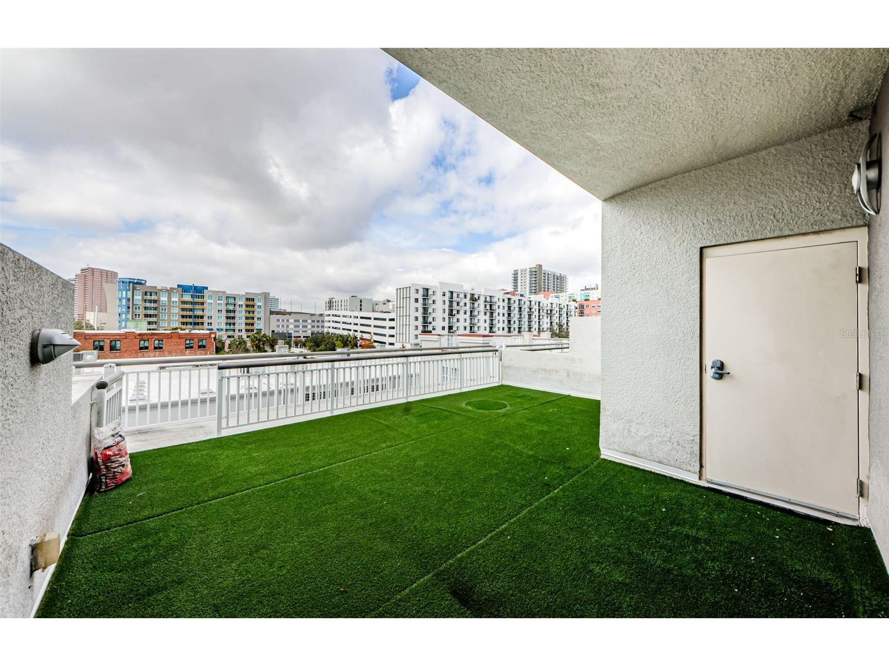 1002 Channelside Drive #3C Tampa FL 33602 TB8524937 image2