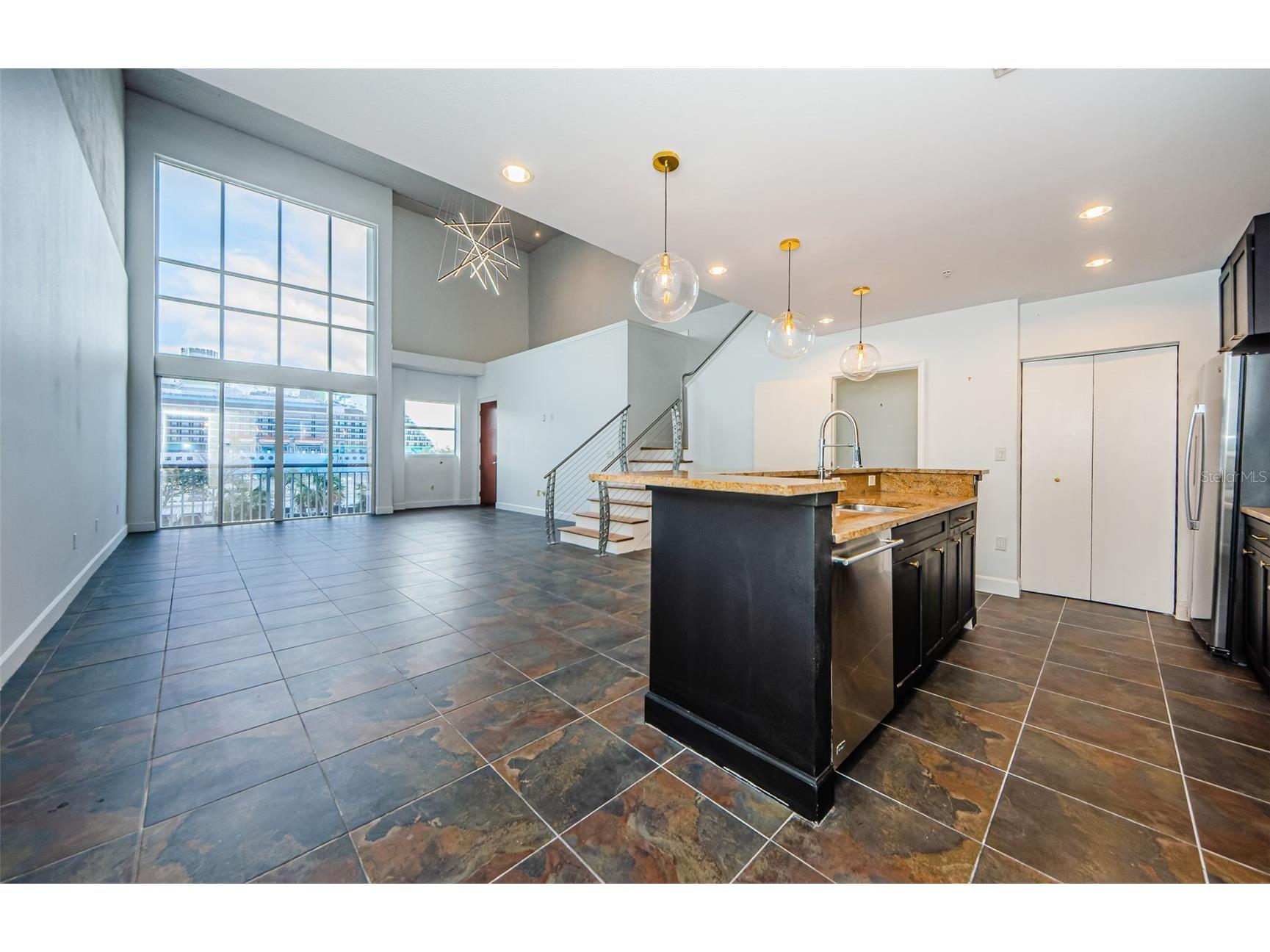 1002 Channelside Drive #3C Tampa FL 33602 TB8524937 image3