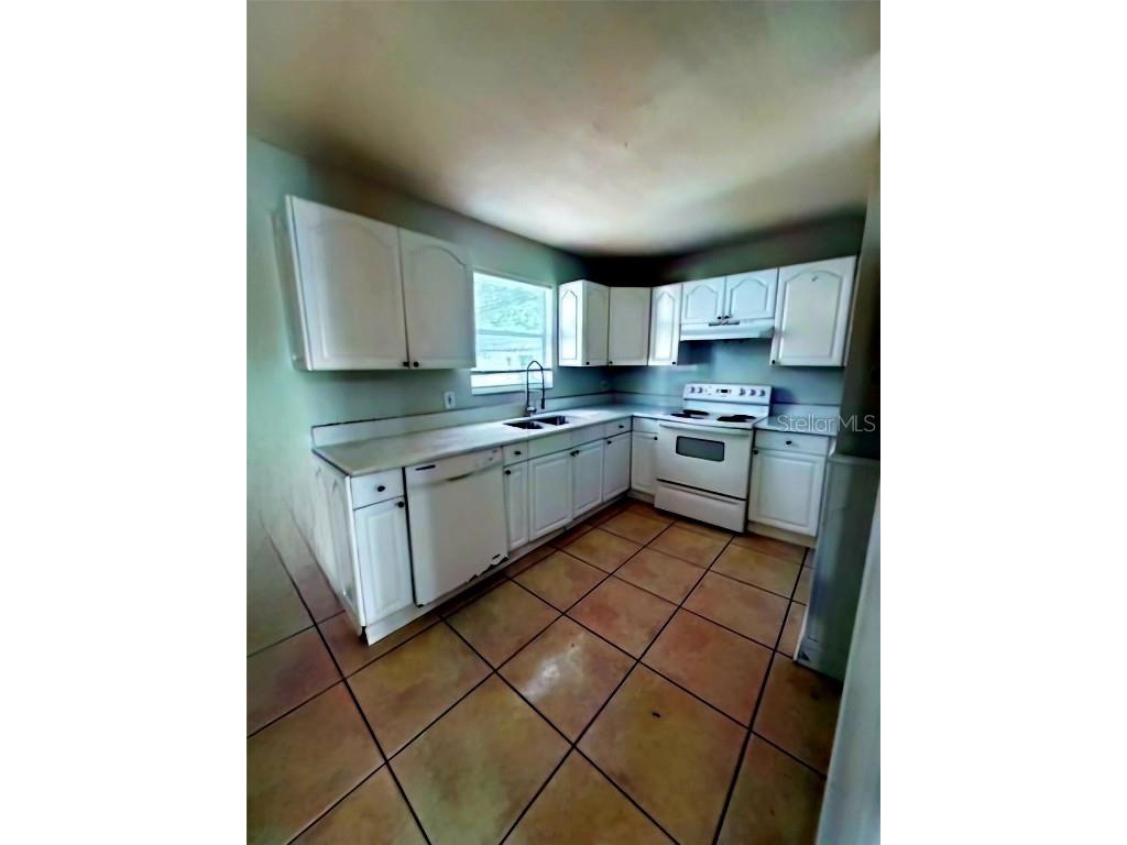 1002 E 14th Avenue Tampa FL 33605 TB8441737 image6