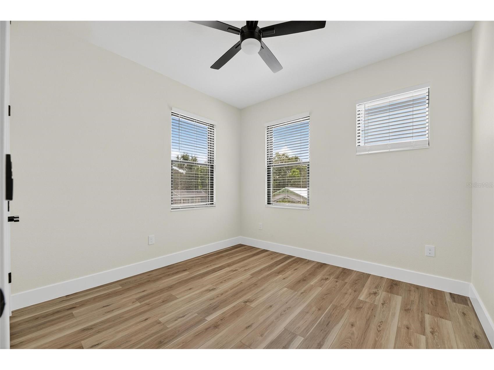 1002 E 19th Avenue Tampa FL 33605 TB8431844 image20