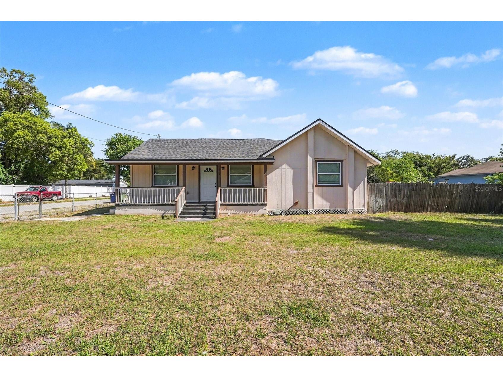 1002 E Bougainvillea Avenue Tampa FL 33612 TB8521355 image2