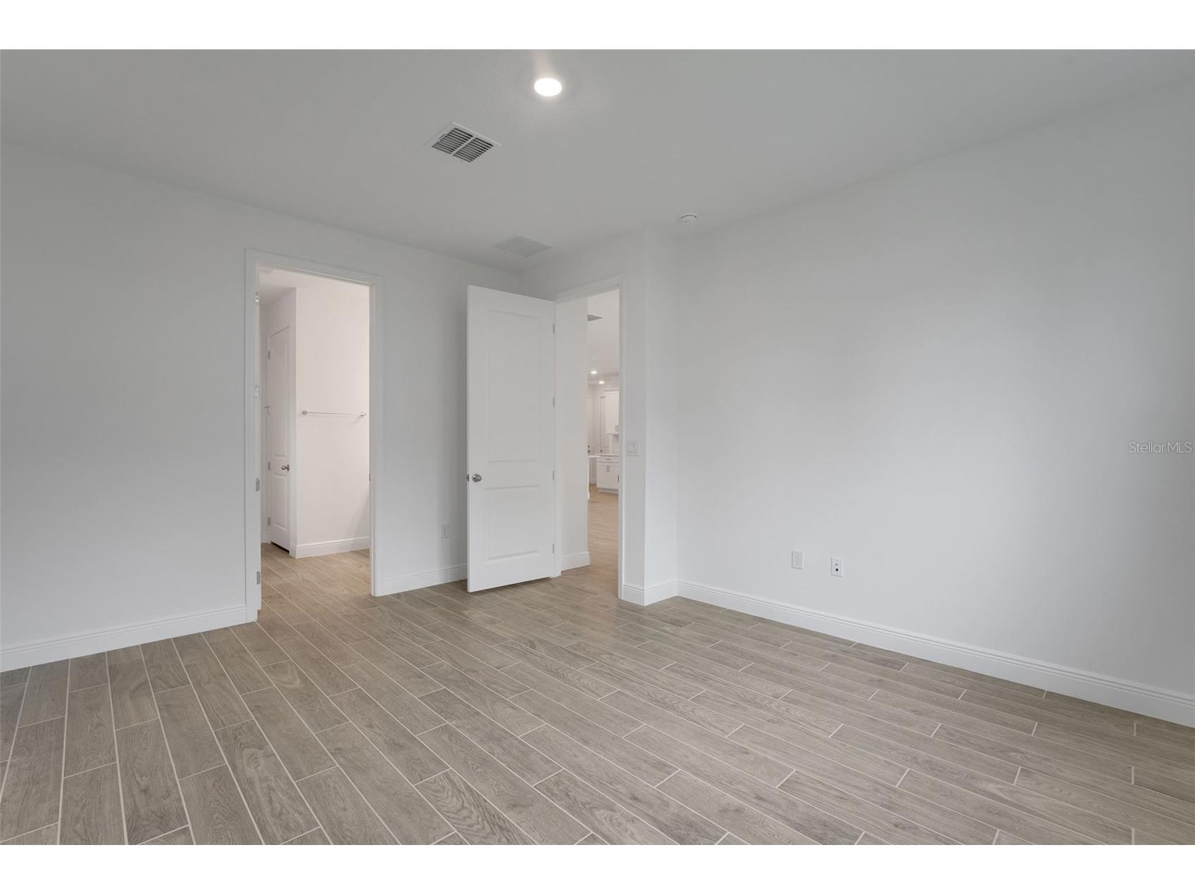 1002 Fiesta Key Circle Lady Lake FL 32159 G5112596 image16