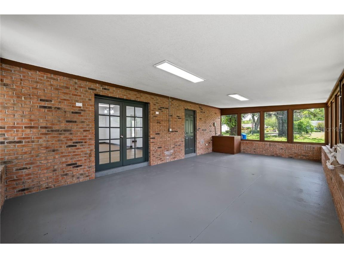 1002 Friendship Lane Lutz FL 33548 TB8403526 image11