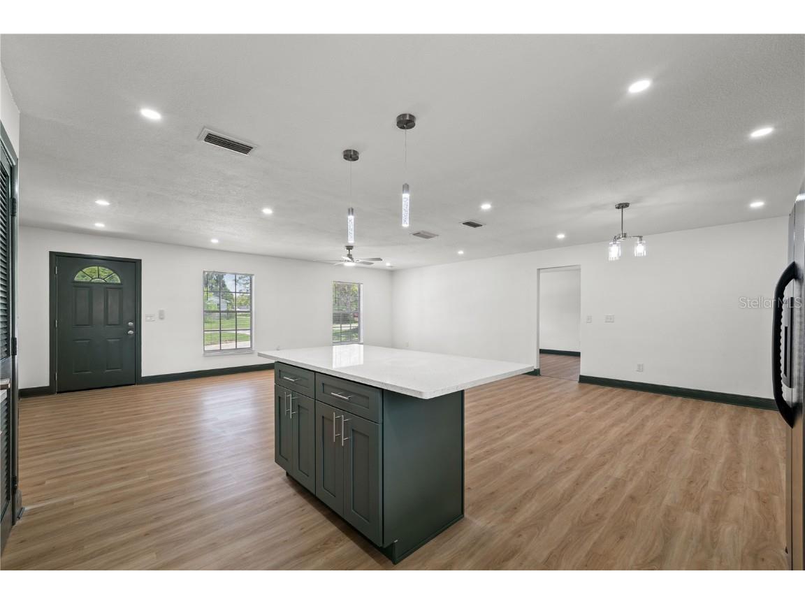 1002 Friendship Lane Lutz FL 33548 TB8403526 image7