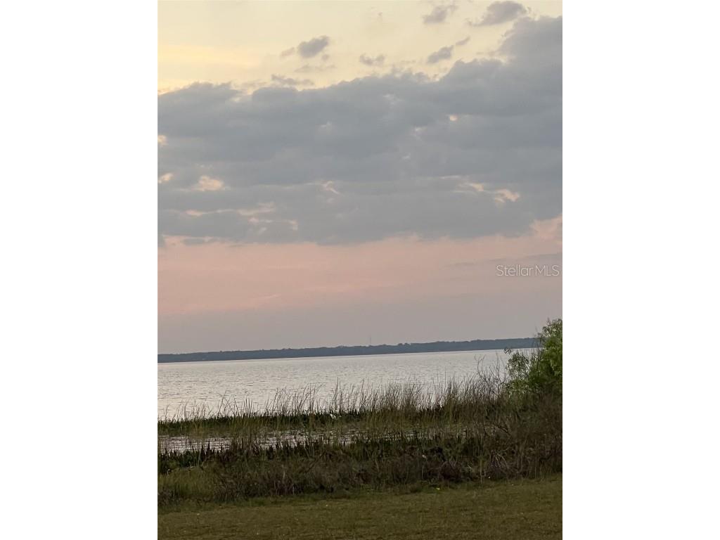 1002 Gardenia Drive Lake Wales FL 33898 - LAKE WALK IN WATER P4928291 image9