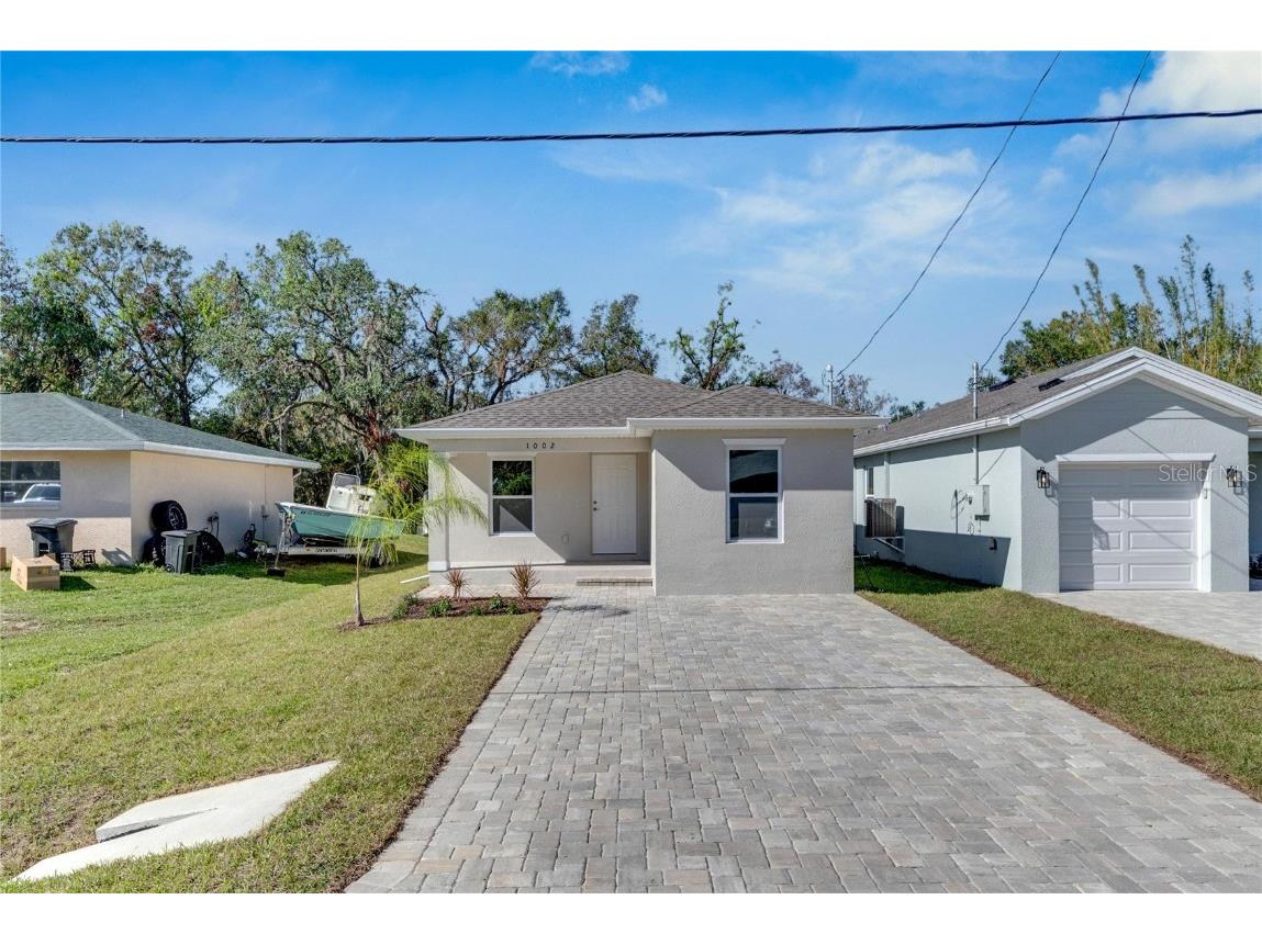 1002 Hagle Park Road Bradenton FL 34212 A4630765 image1