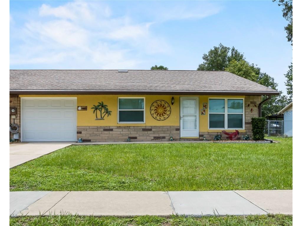 1002 Hartford Drive Deland FL 32724 V4930439 image1