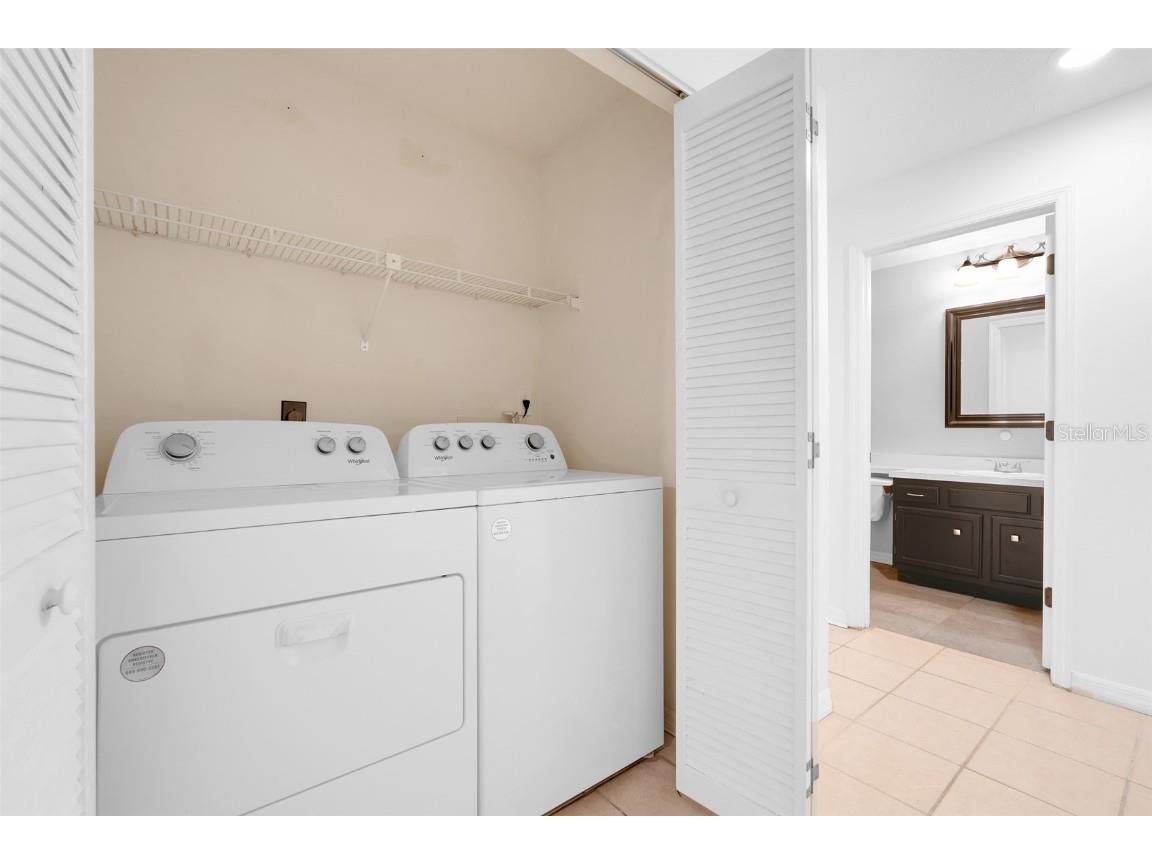 1002 Kelsey Avenue Oviedo FL 32765 O6352139 image35