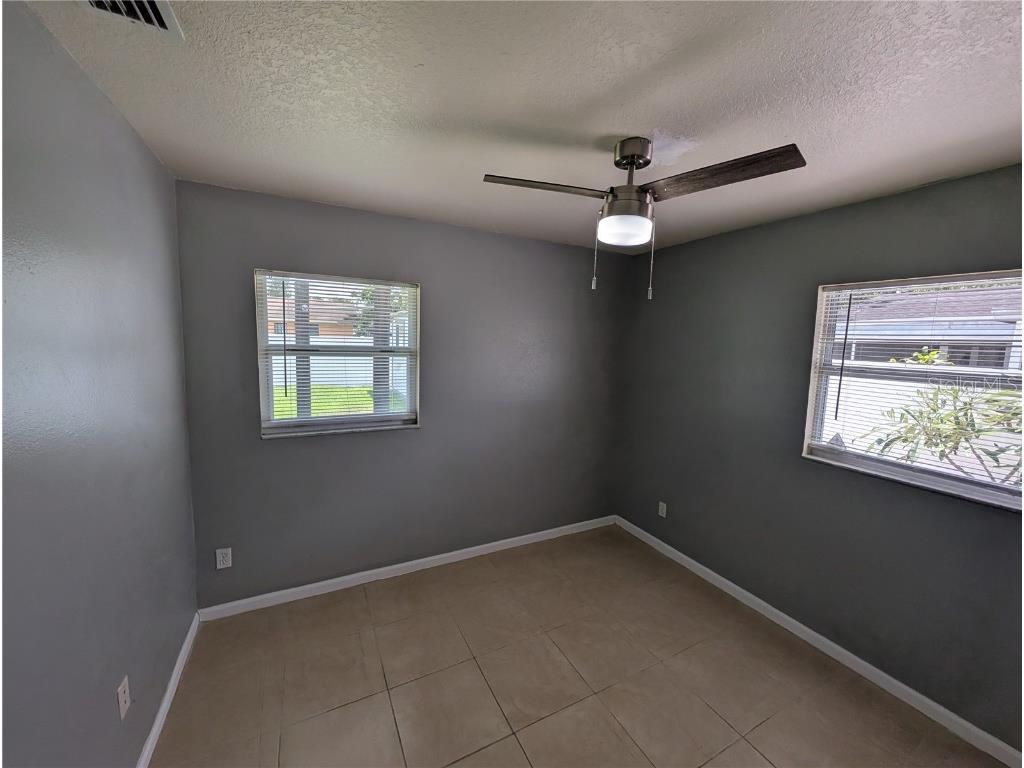 1002 Kirkland Drive #UNIT A Tampa FL 33619 O6342083 image16