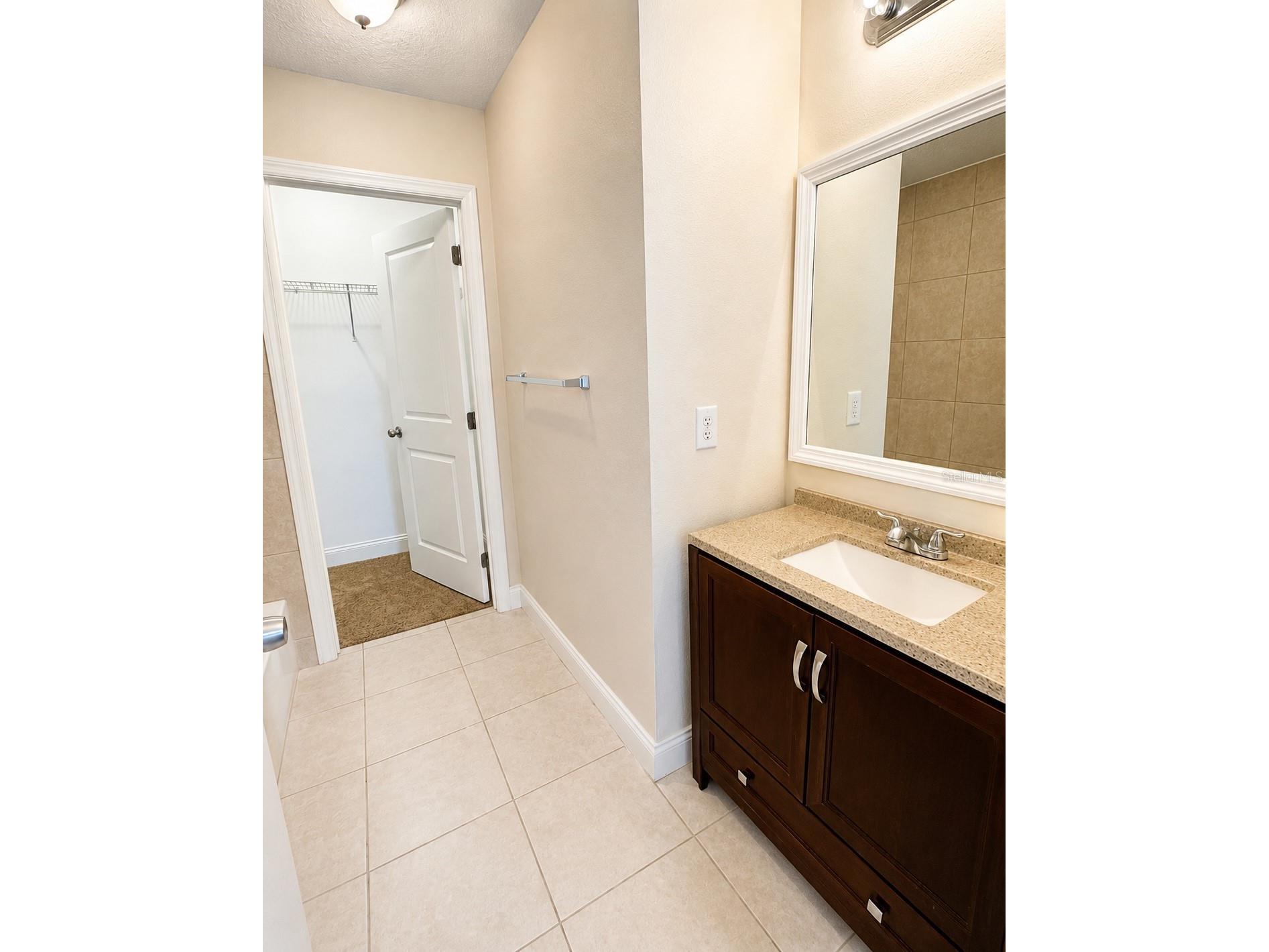 1002 Mayfair Place Kissimmee FL 34758 O6423219 image9