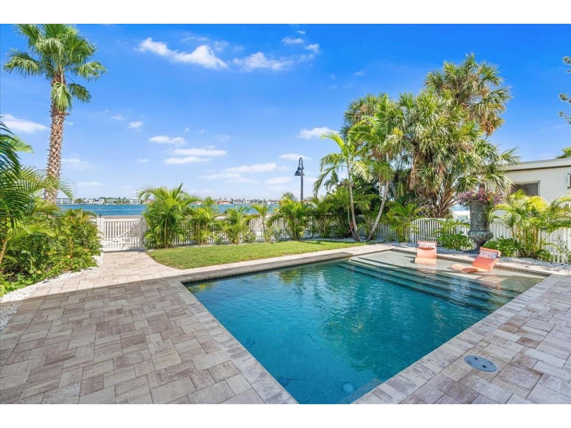 1002 Pass A Grille Way Saint Pete Beach FL 33706 - PASS-A-GRILLE CHANNEL TB8420808 image15