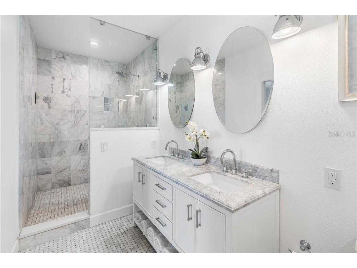 1002 Pass A Grille Way Saint Pete Beach FL 33706 - PASS-A-GRILLE CHANNEL TB8420808 image20