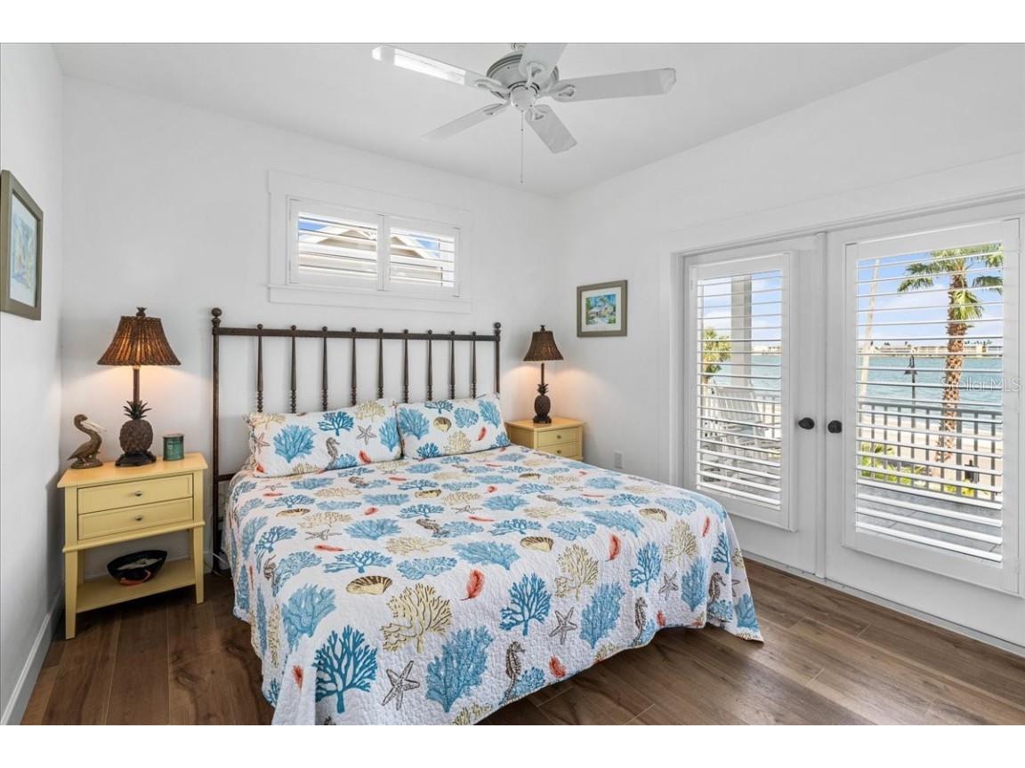 1002 Pass A Grille Way Saint Pete Beach FL 33706 - PASS-A-GRILLE CHANNEL TB8420808 image21