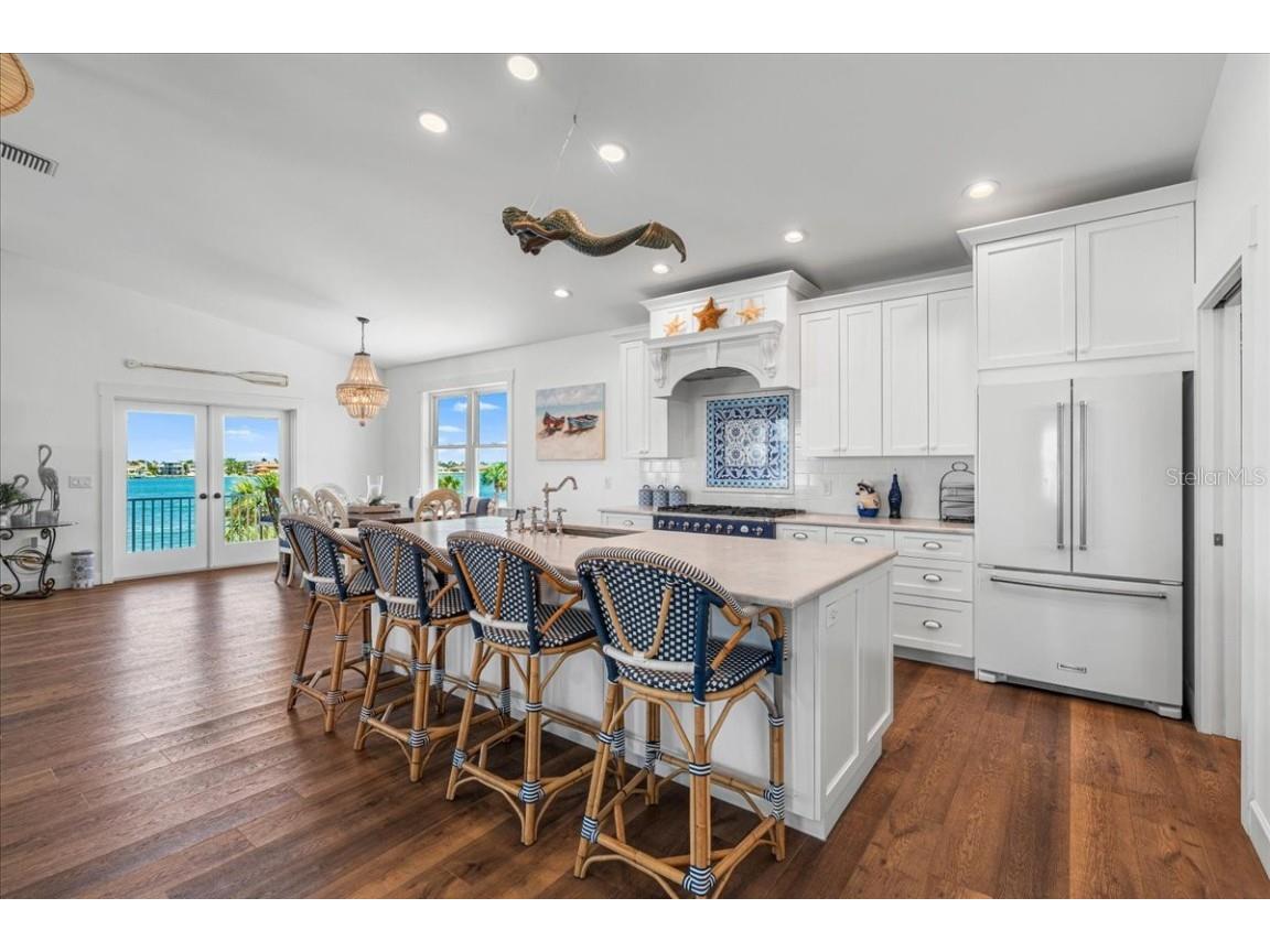 1002 Pass A Grille Way Saint Pete Beach FL 33706 - PASS-A-GRILLE CHANNEL TB8420808 image3