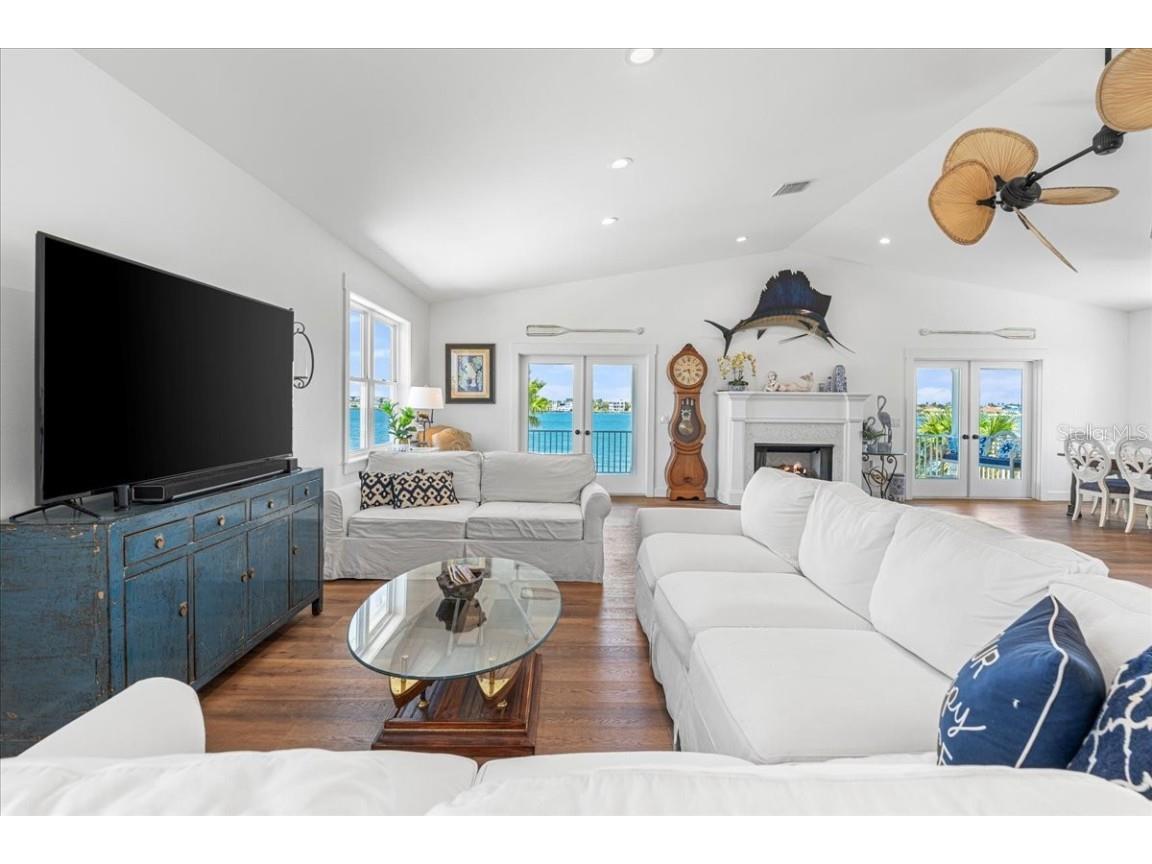 1002 Pass A Grille Way Saint Pete Beach FL 33706 - PASS-A-GRILLE CHANNEL TB8420808 image7