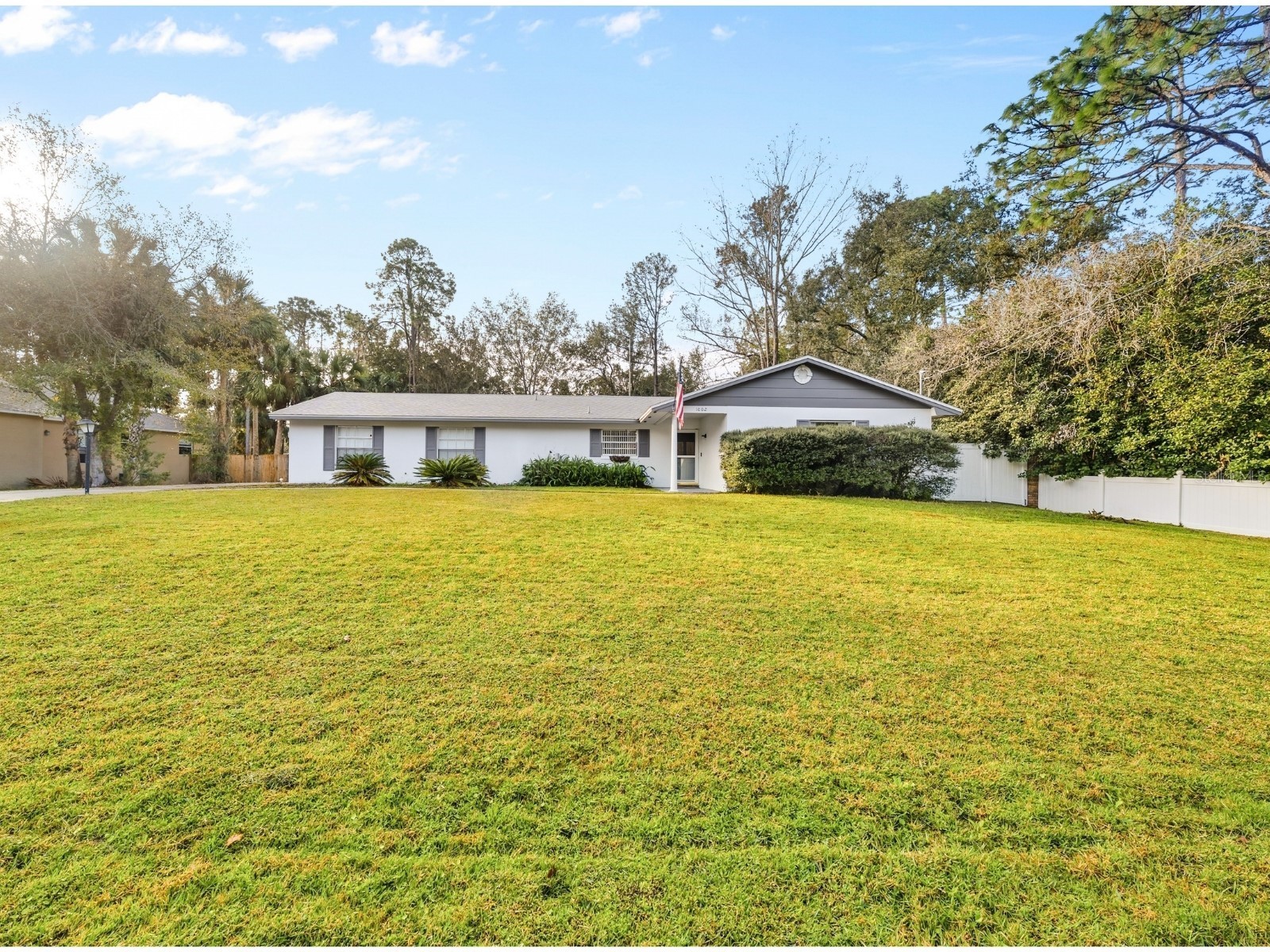 1002 Pine Tree Drive Eustis FL 32726 O6373994 image1