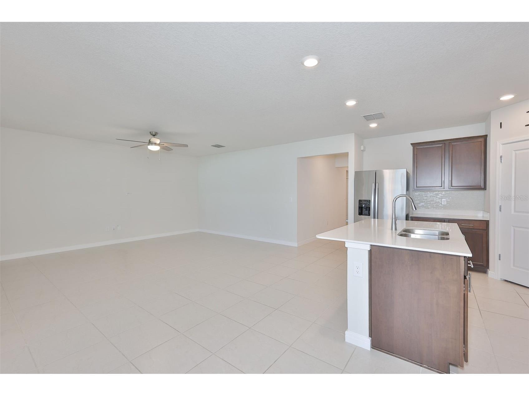 1002 Tidal Rock Avenue Ruskin FL 33570 TB8491658 image15