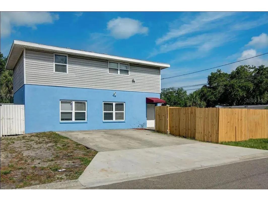 1002 Vine Avenue Clearwater FL 33755 A4676213 image1