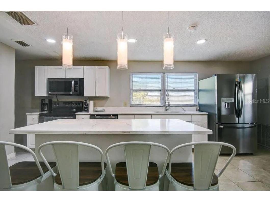 1002 Vine Avenue Clearwater FL 33755 A4676213 image13