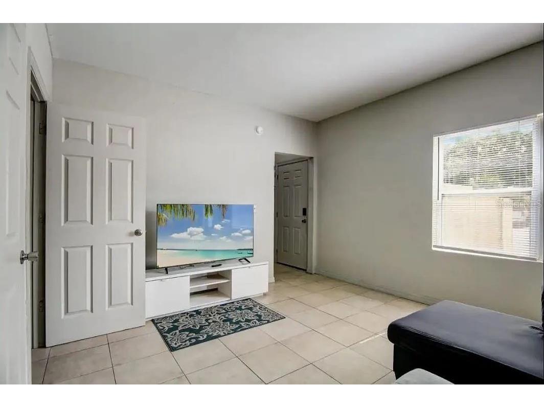 1002 Vine Avenue Clearwater FL 33755 A4676213 image6