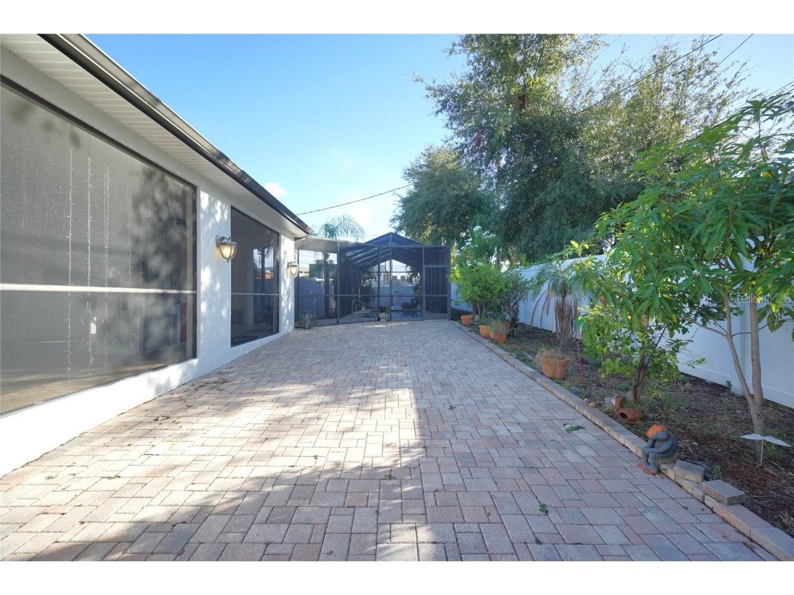 1002 W Lemon Street Tampa FL 33606 TB8438762 image25