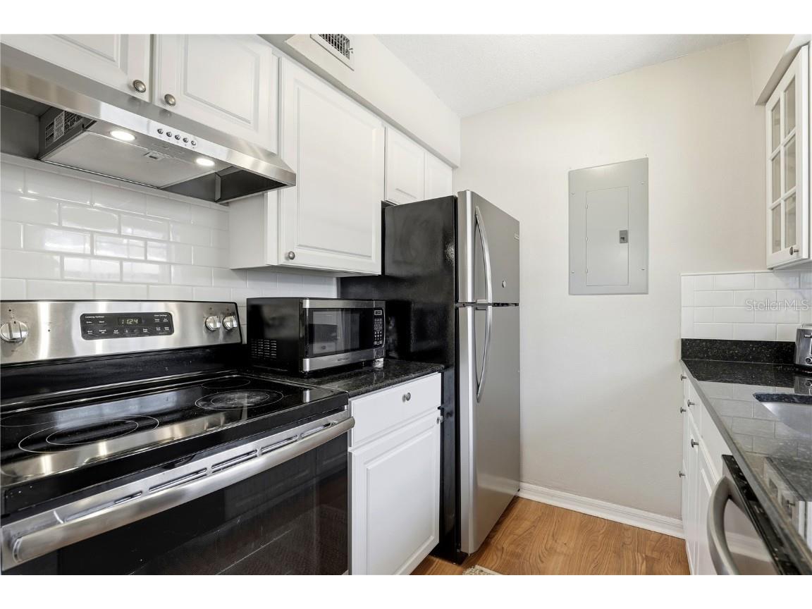 1002 W Par Street #16 Orlando FL 32804 O6371731 image14