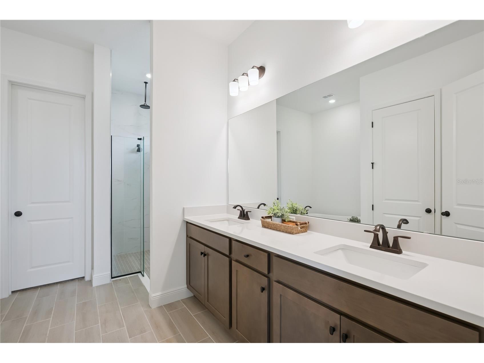 10020 Ballast Drive Orlando FL 32827 O6417959 image23