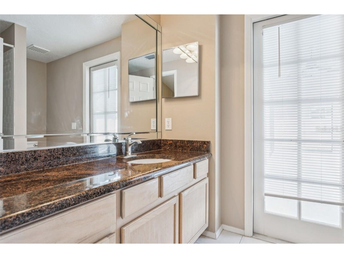 10020 Cypress Shadow Avenue Tampa FL 33647 TB8412493 image26