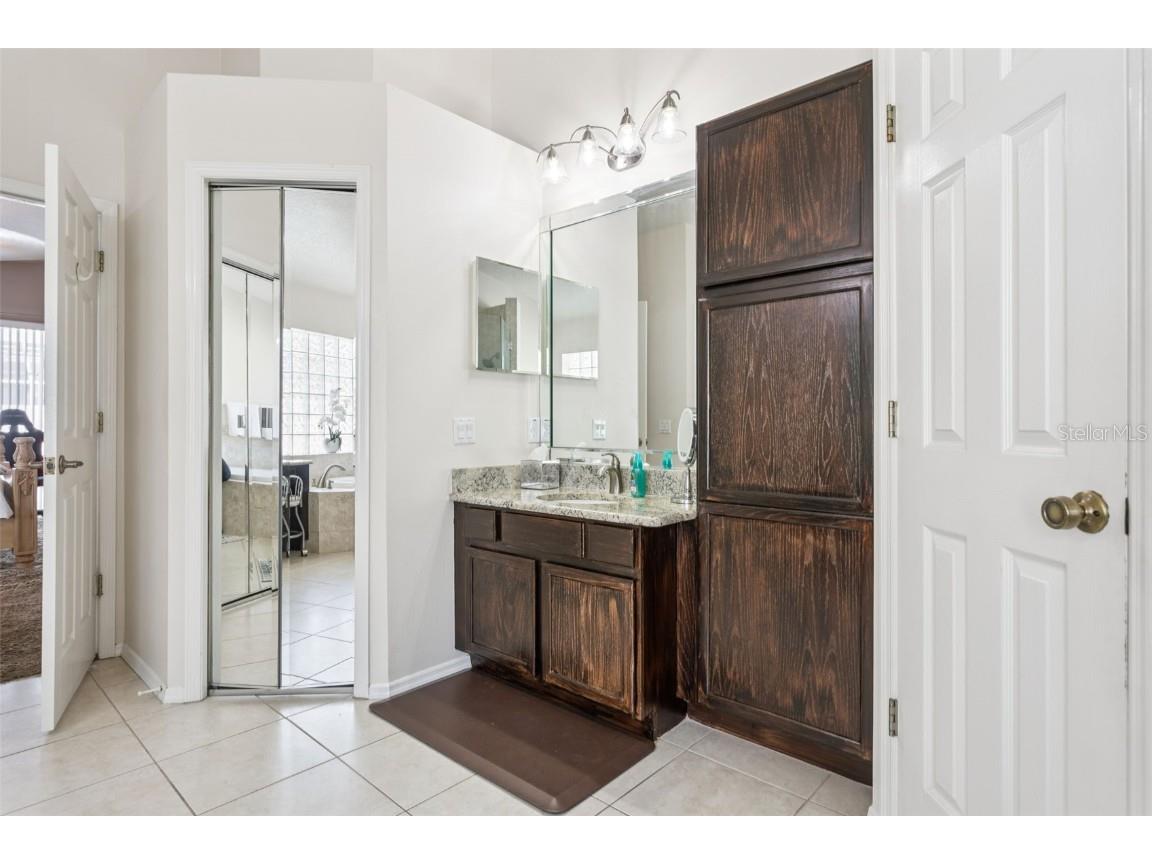 10020 Cypress Shadow Avenue Tampa FL 33647 TB8412493 image31