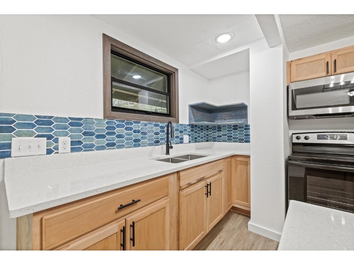 10020 Jungle Street New Port Richey FL 34654 TB8441871 image6